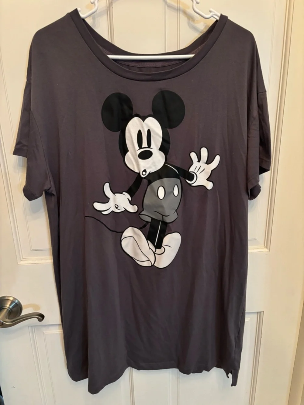 Gray Mickey Mouse Graphic T-Sleep Shirt - Picture 1 of 2